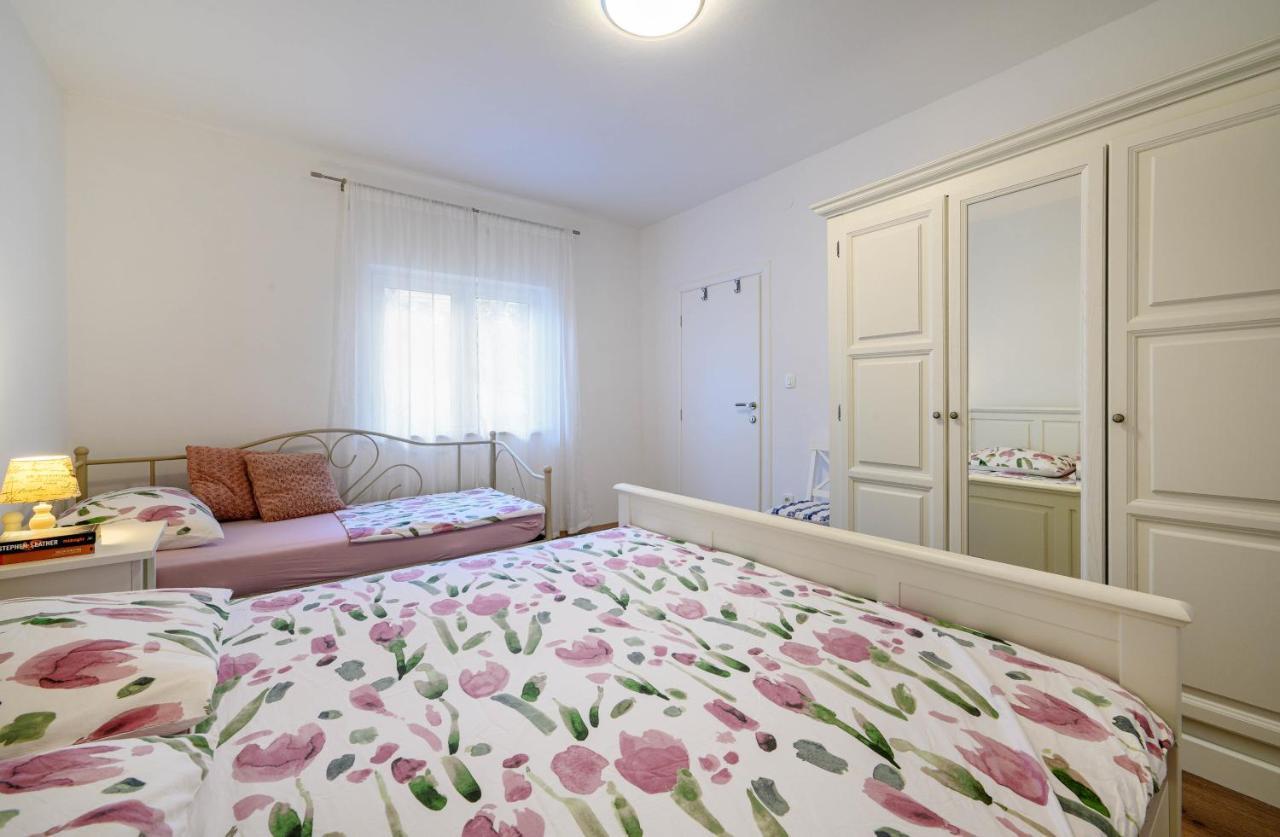 Apartman Slavko Apartment Sibenik Ngoại thất bức ảnh